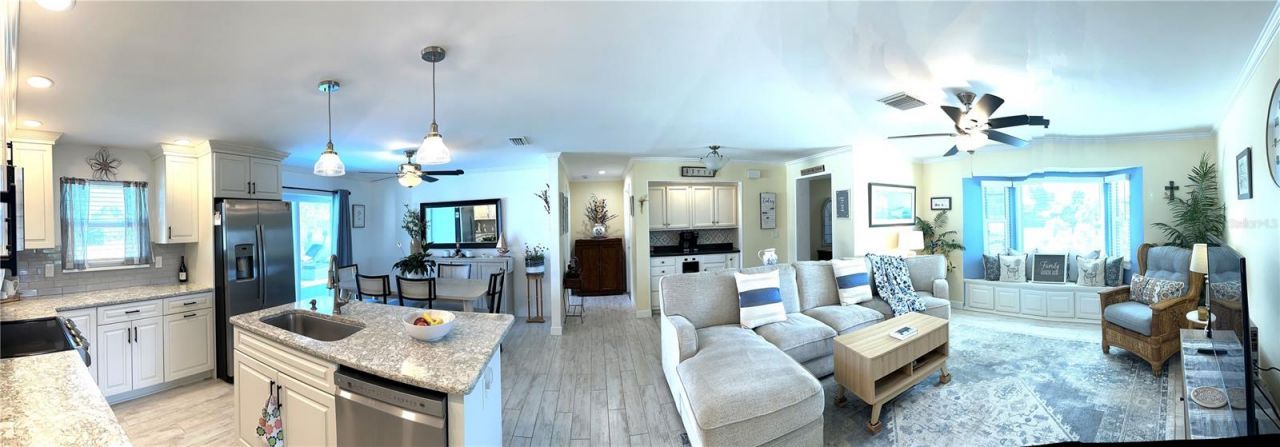 2 Golfview Road , Rotonda West, FL 33947 Photo