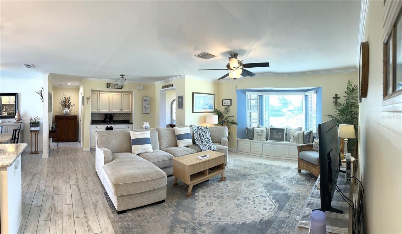 2 Golfview Road , Rotonda West, FL 33947 Photo