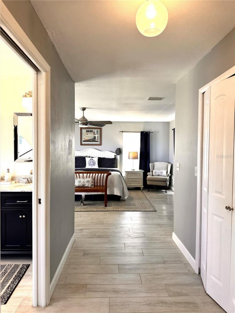 2 Golfview Road , Rotonda West, FL 33947 Photo