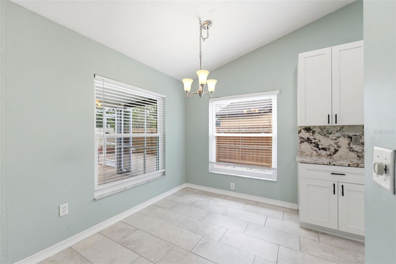 11421 Glenmont Drive , Tampa, FL 33635 Photo