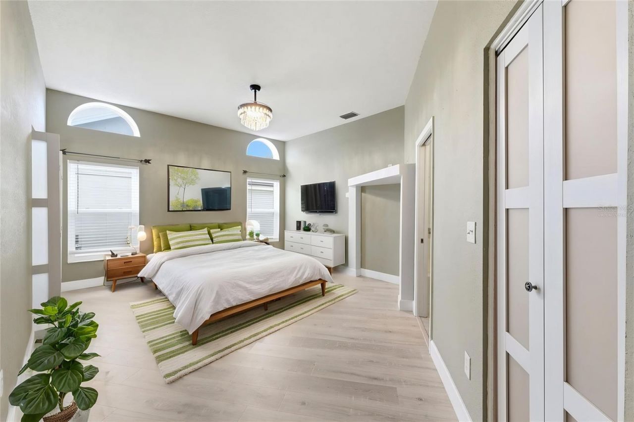 11421 Glenmont Drive , Tampa, FL 33635 Photo