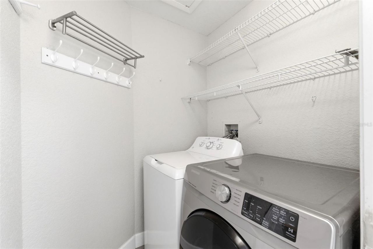 11421 Glenmont Drive , Tampa, FL 33635 Photo