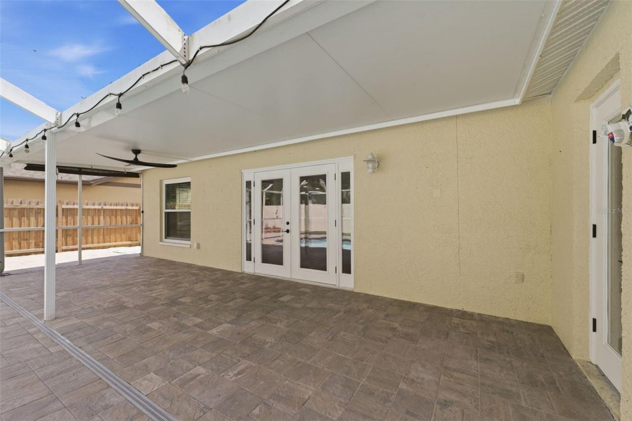 11421 Glenmont Drive , Tampa, FL 33635 Photo