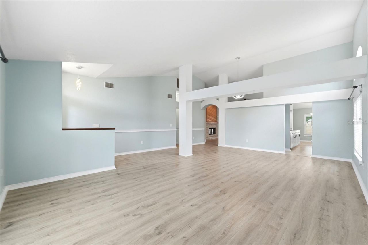 11421 Glenmont Drive , Tampa, FL 33635 Photo