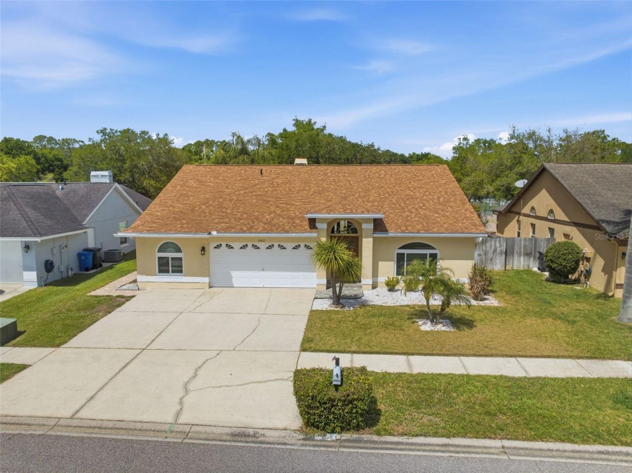 11421 Glenmont Drive , Tampa, FL 33635 Photo