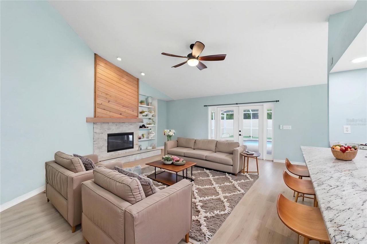 11421 Glenmont Drive , Tampa, FL 33635 Photo