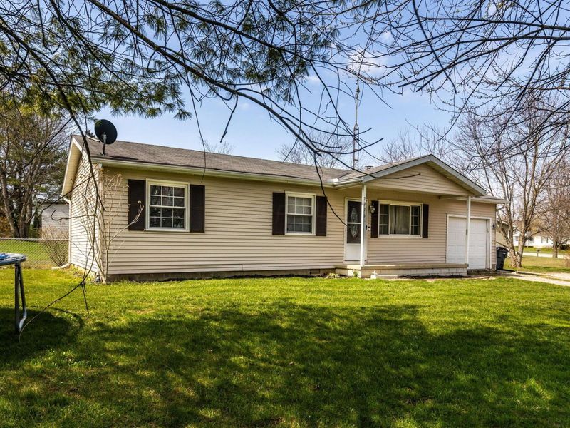 2976 Pleasant Drive NE, Lancaster, OH 43130 Photo 3