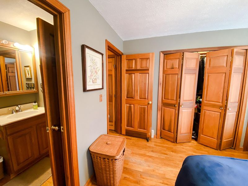 1875 Teton Court, Hideaway Hills, OH 43107 Photo 32