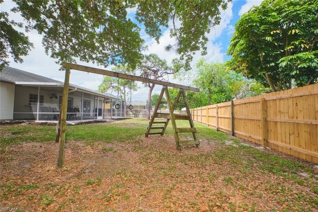 6649 Hartland St, Fort Myers, FL 33966 Photo
