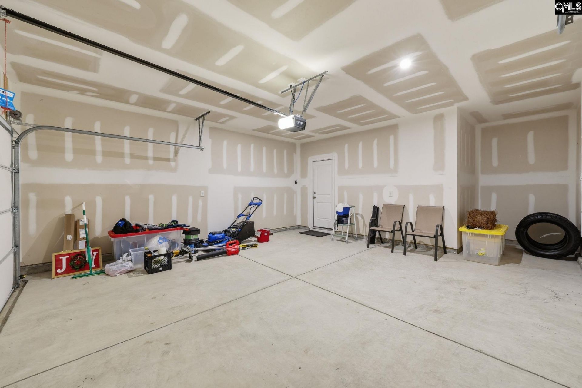 924 Woodcreek Farms Rd  Photo 12