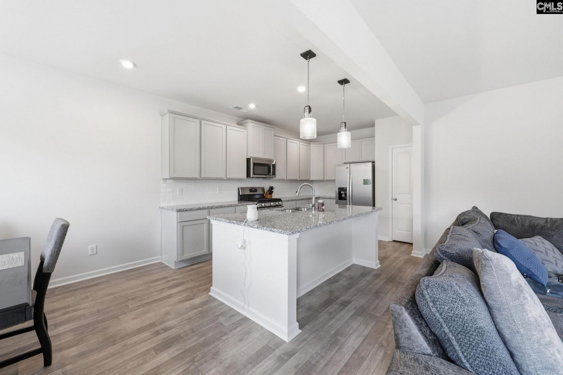 924 Woodcreek Farms Rd  Photo 14