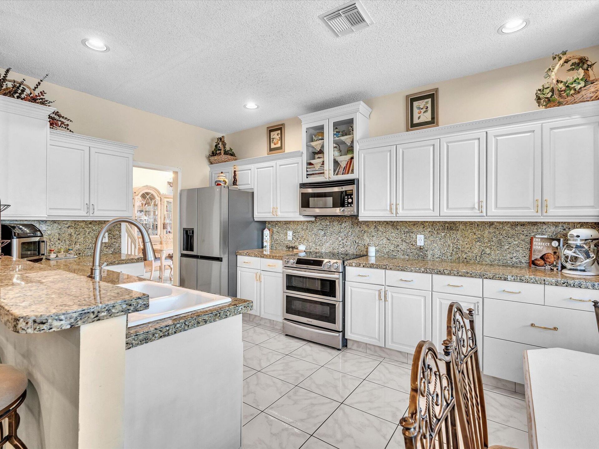 17923 SW 2nd Street, Pembroke Pines, FL 33029 Photo