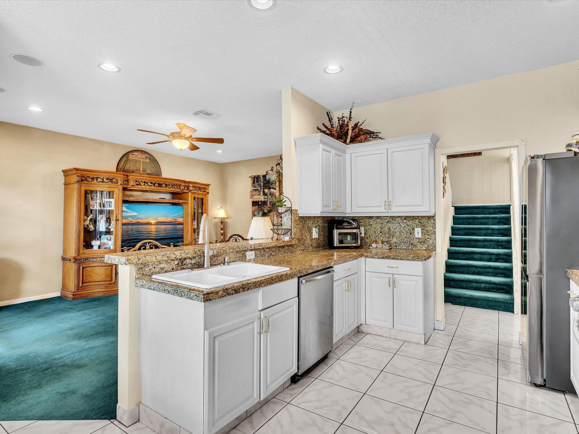 17923 SW 2nd Street, Pembroke Pines, FL 33029 Photo