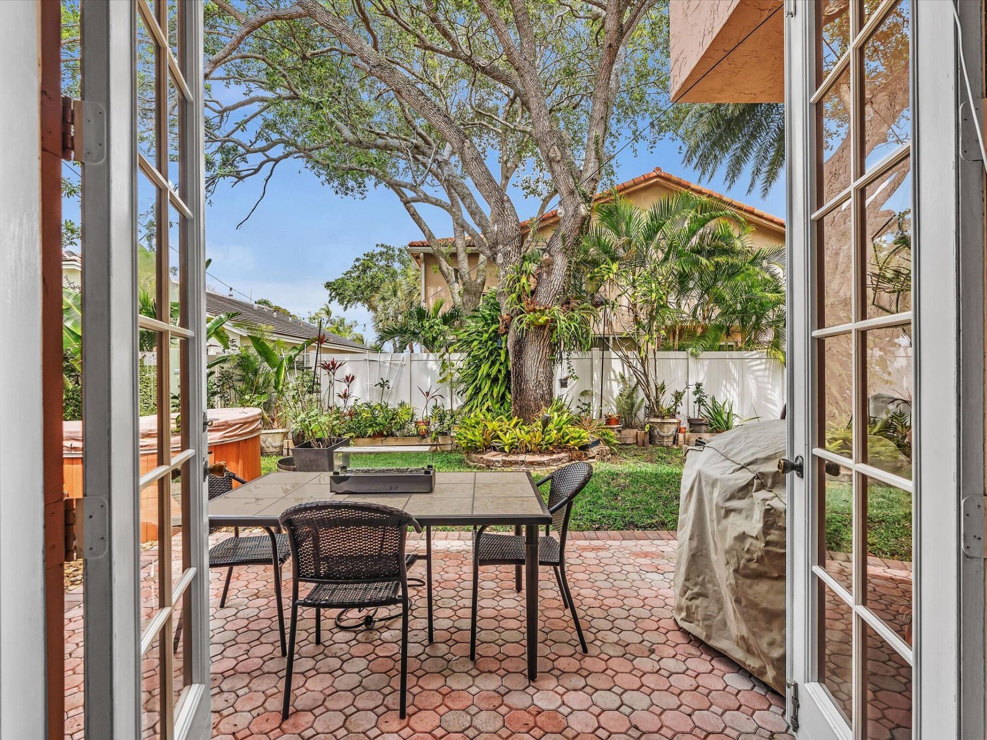 17923 SW 2nd Street, Pembroke Pines, FL 33029 Photo