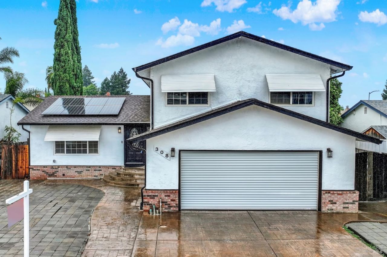 308 Plantation Way, Vacaville, CA 95687 Main Photo