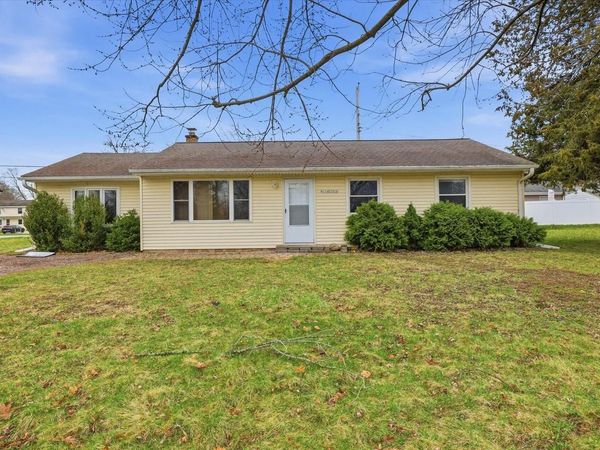 W176S7016 Wildwood DRIVE, Muskego, WI 53150