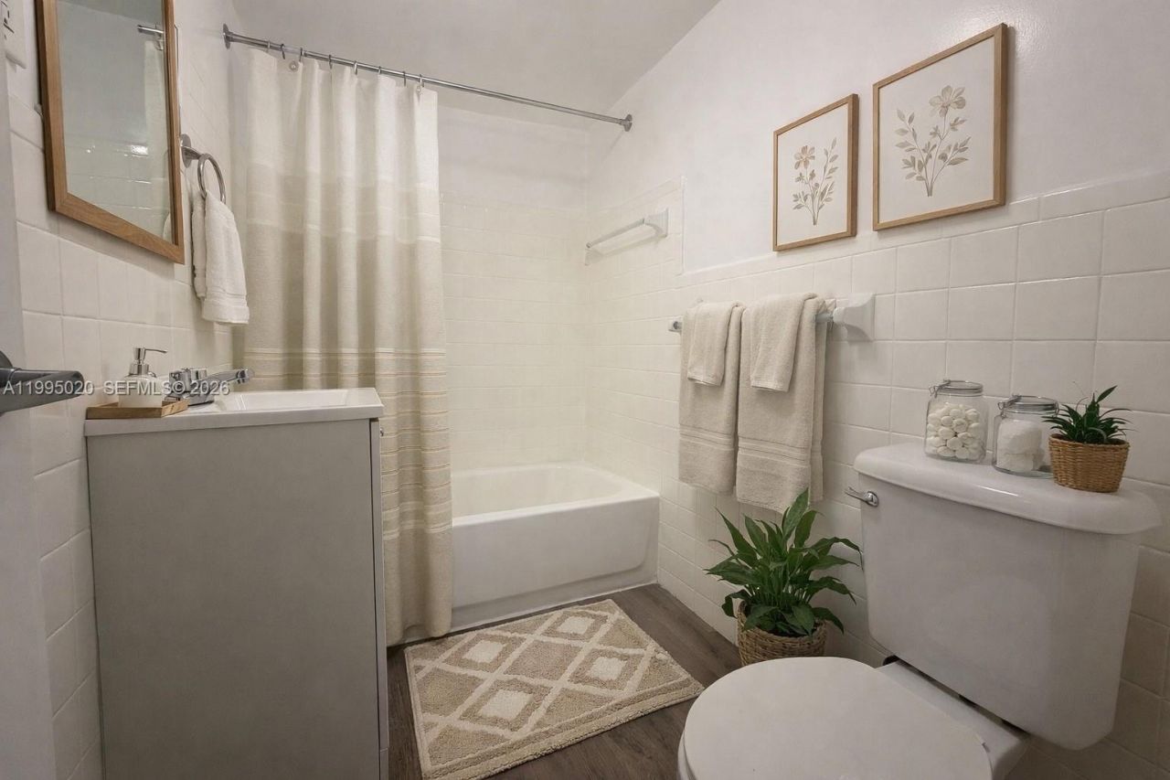 143 SW 9th St, Unit 105, Miami, FL 33130 Photo