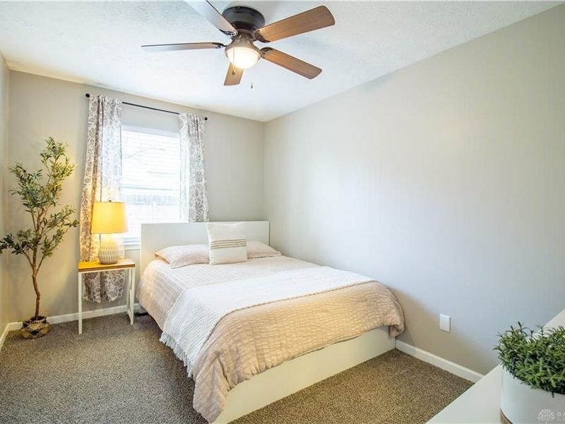 375 Woodsdale Drive, Monroe, OH 45050 Photo 2