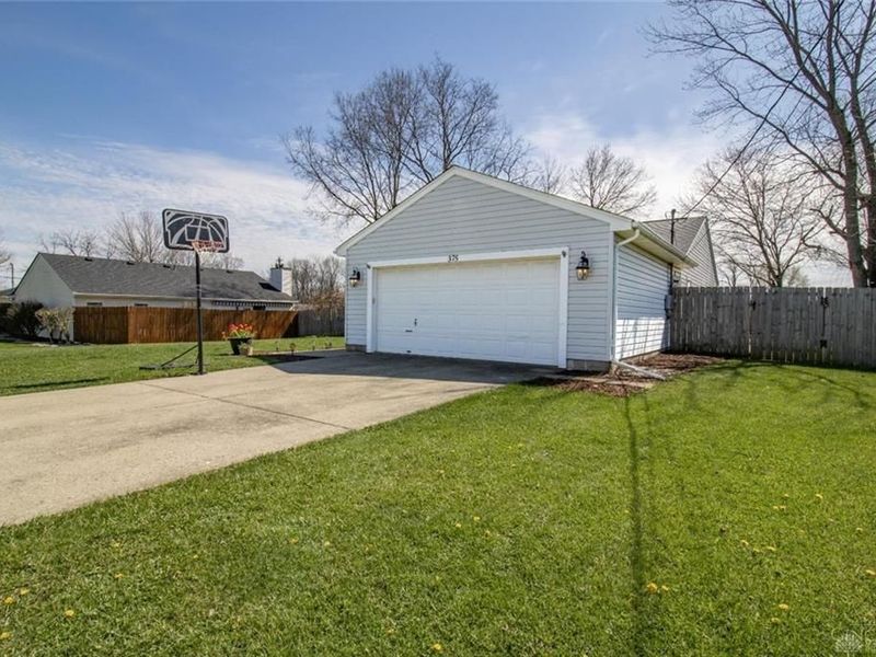 375 Woodsdale Drive, Monroe, OH 45050 Photo 37