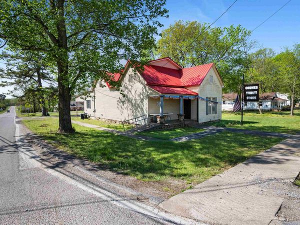 902 W 3rd Street, Imboden, AR 72434