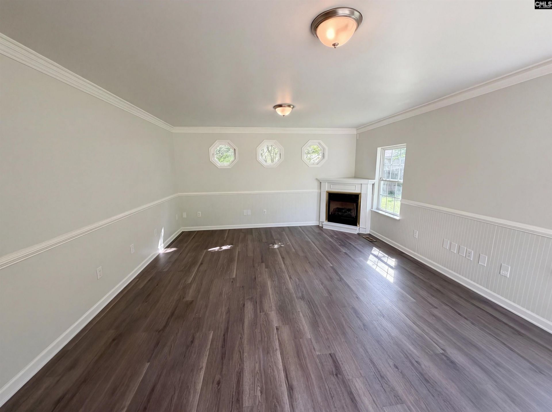 709 Buckstone Trail  Photo 17