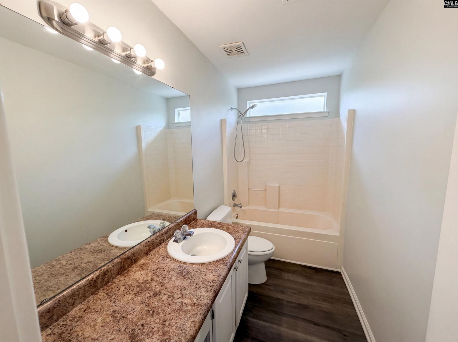 709 Buckstone Trail  Photo 24