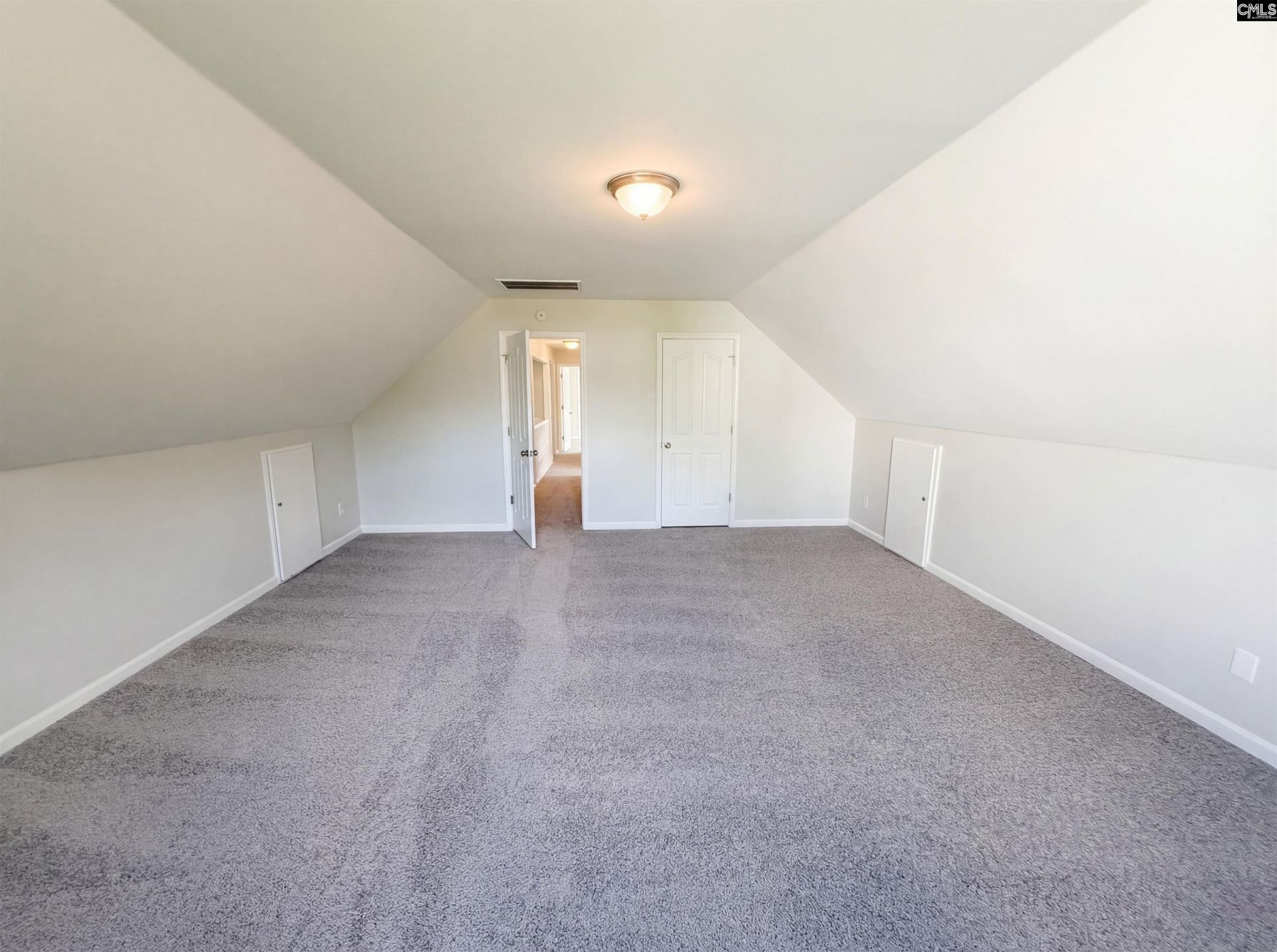 709 Buckstone Trail  Photo 27