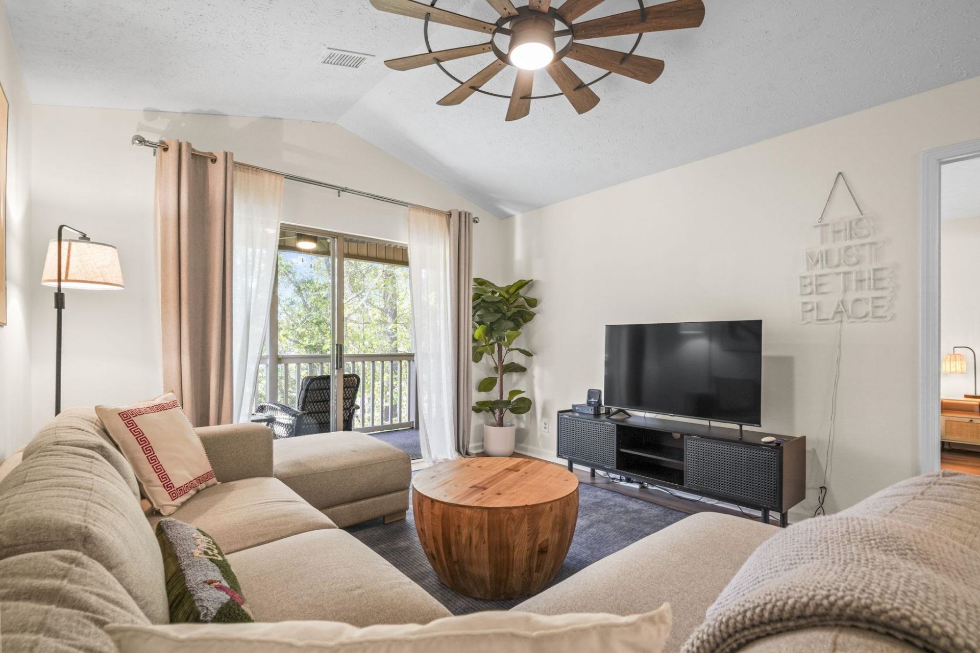 227 Pinehurst Ln.  Photo 28