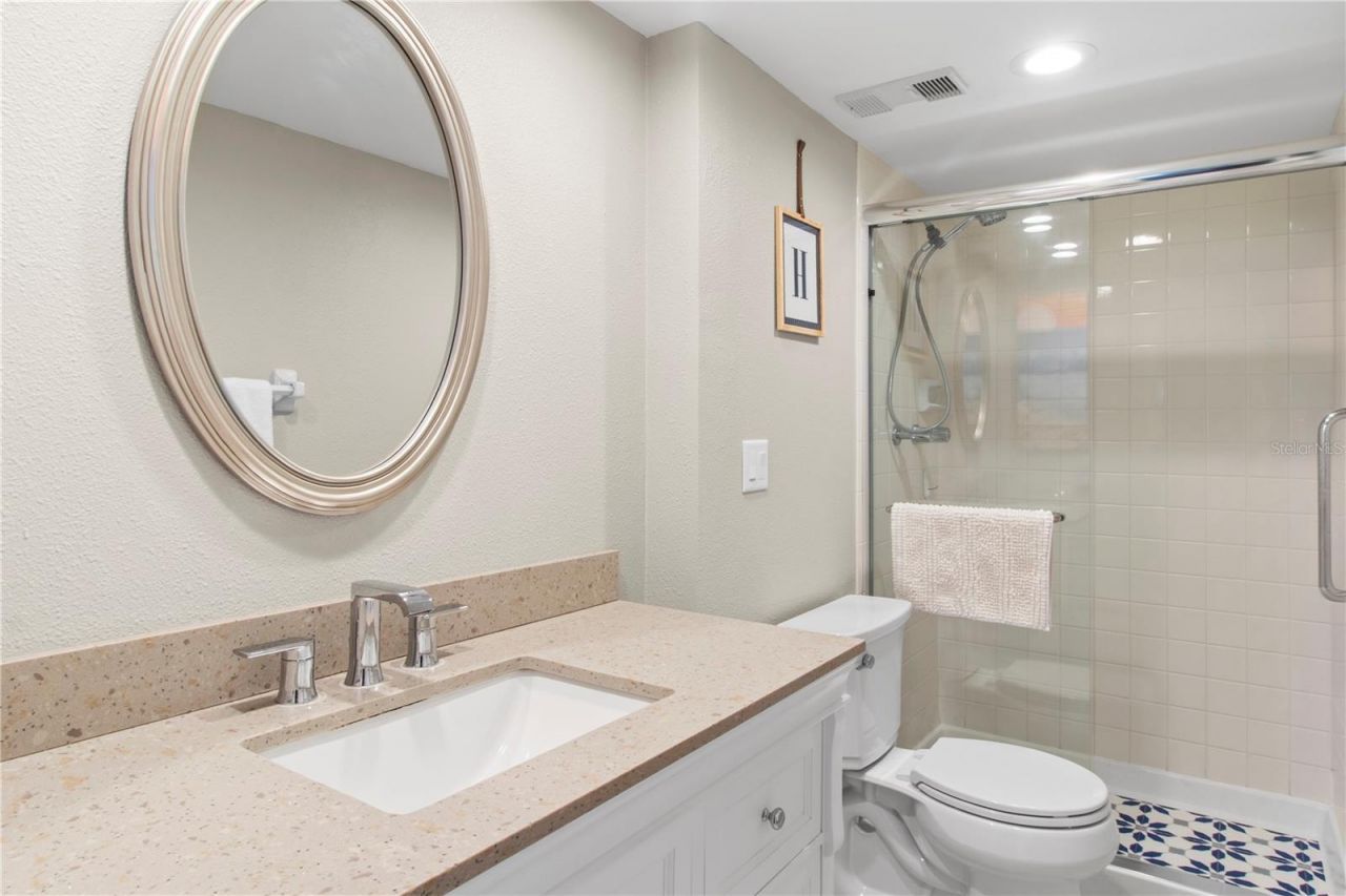 315 30th Avenue W, Unit B411, Bradenton, FL 34205 Photo