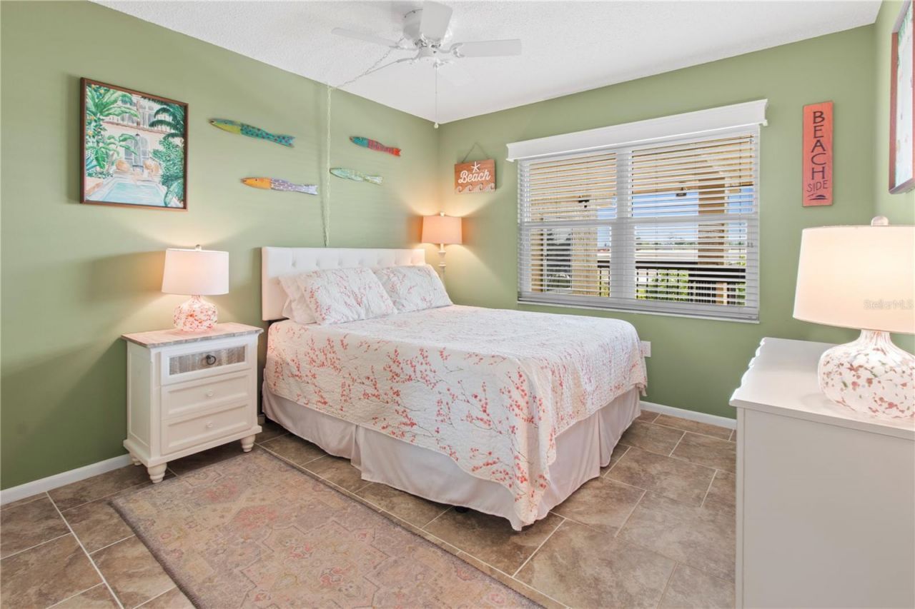 315 30th Avenue W, Unit B411, Bradenton, FL 34205 Photo