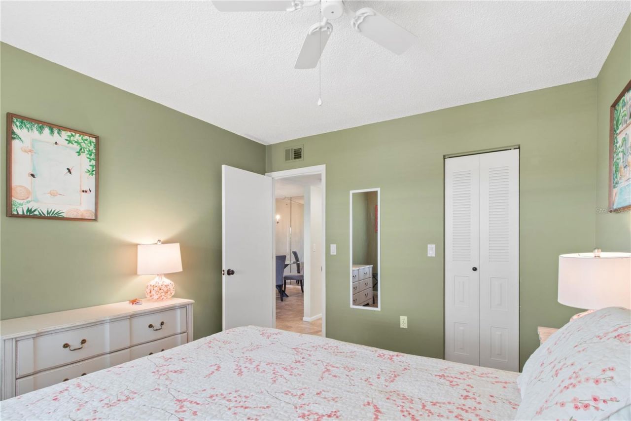 315 30th Avenue W, Unit B411, Bradenton, FL 34205 Photo