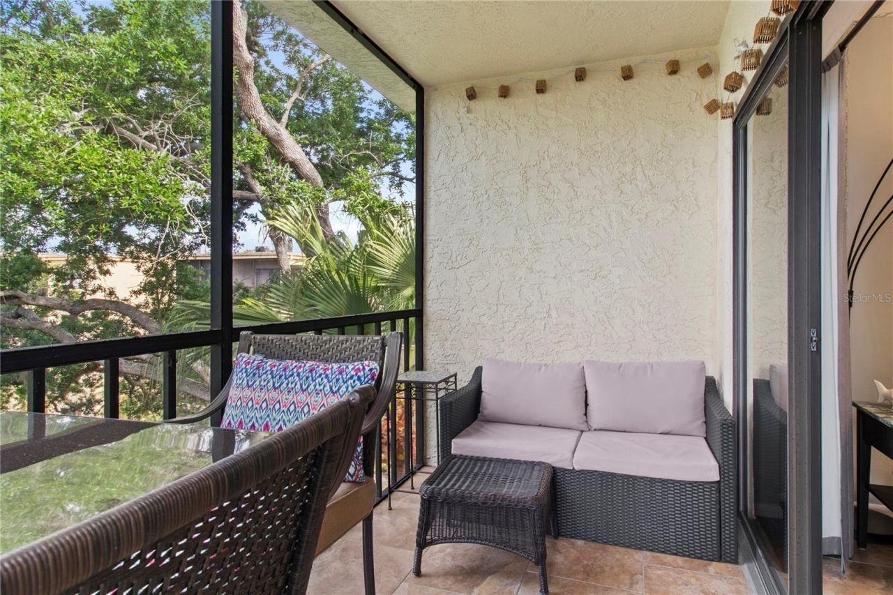 315 30th Avenue W, Unit B411, Bradenton, FL 34205 Photo