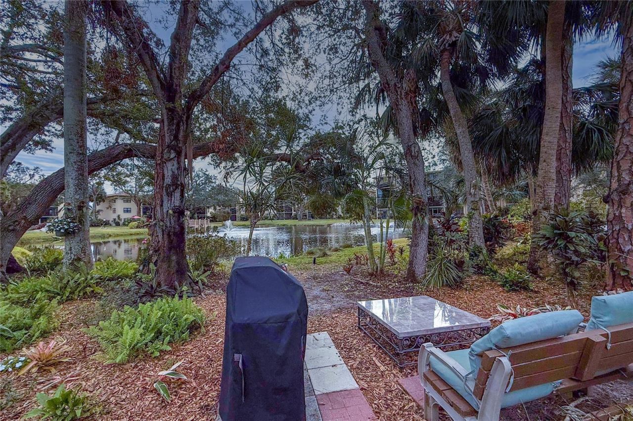 315 30th Avenue W, Unit B411, Bradenton, FL 34205 Photo