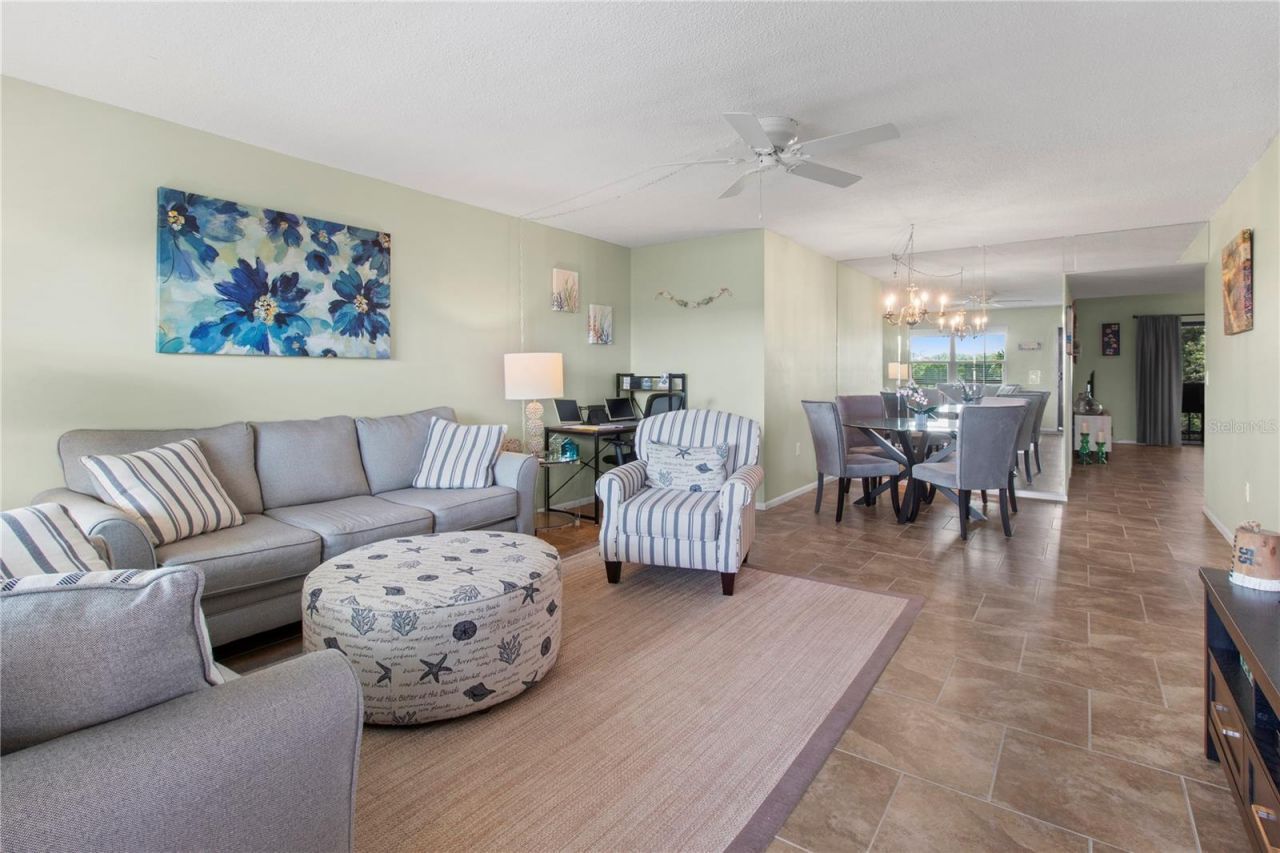 315 30th Avenue W, Unit B411, Bradenton, FL 34205 Photo