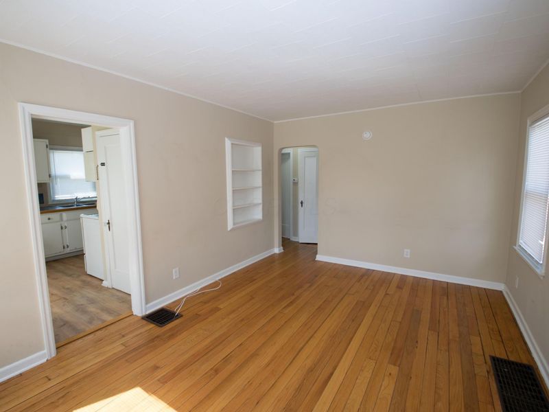 792 Melrose Avenue, Columbus, OH 43224 Photo 7