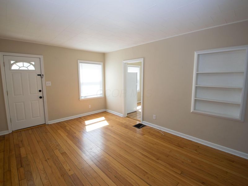 792 Melrose Avenue, Columbus, OH 43224 Photo 9