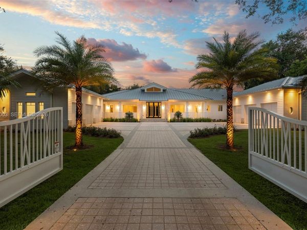 7900 SW 118th St , Pinecrest, FL 33156