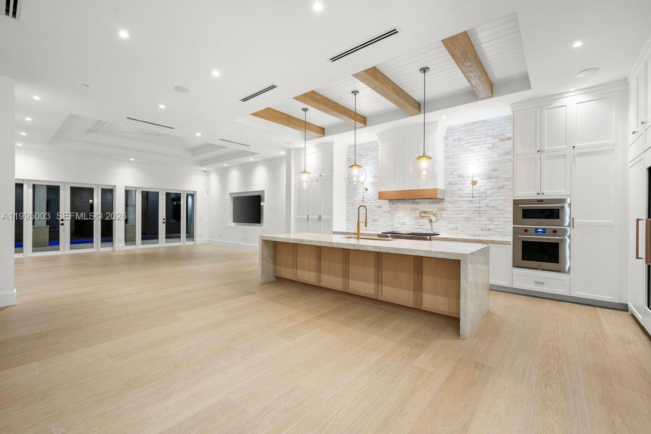 7900 SW 118th St , Pinecrest, FL 33156 Photo