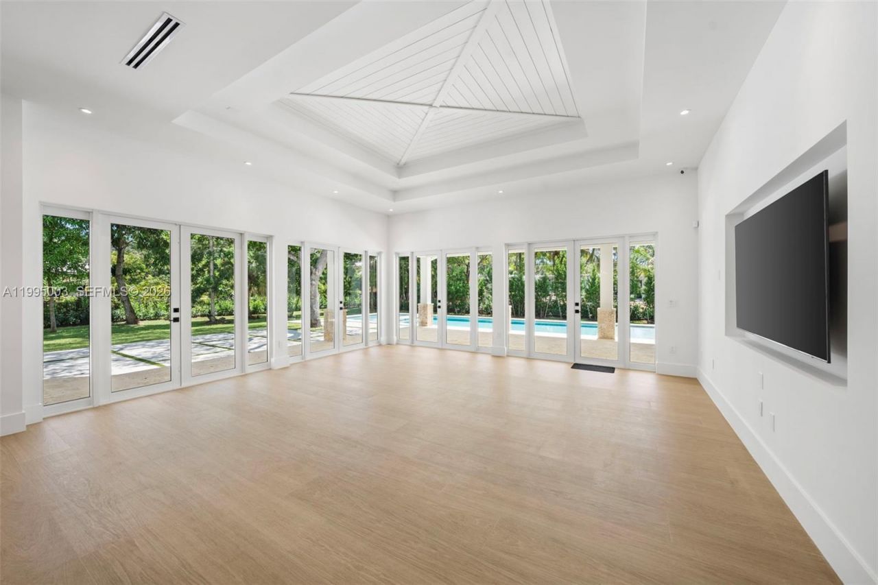 7900 SW 118th St , Pinecrest, FL 33156 Photo