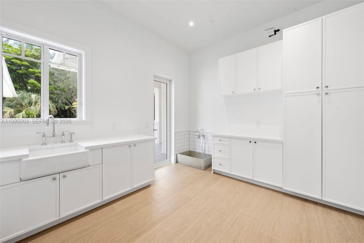 7900 SW 118th St , Pinecrest, FL 33156 Photo