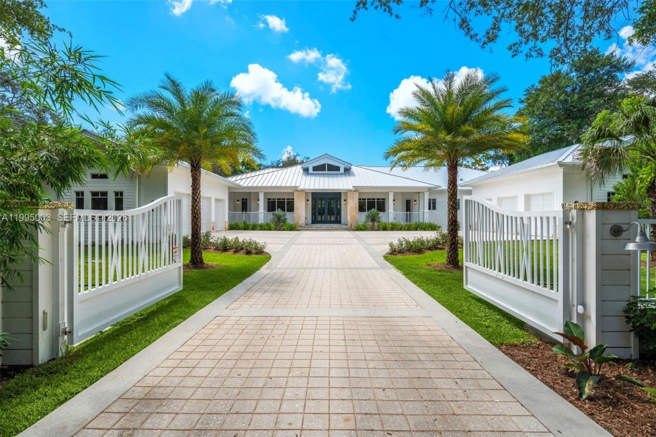 7900 SW 118th St , Pinecrest, FL 33156 Photo