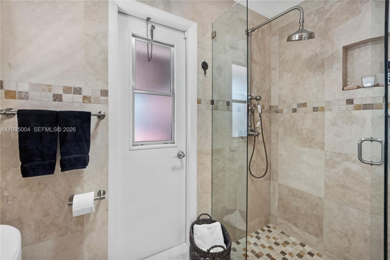 9600 NW 18th St, Plantation, FL 33322 Photo