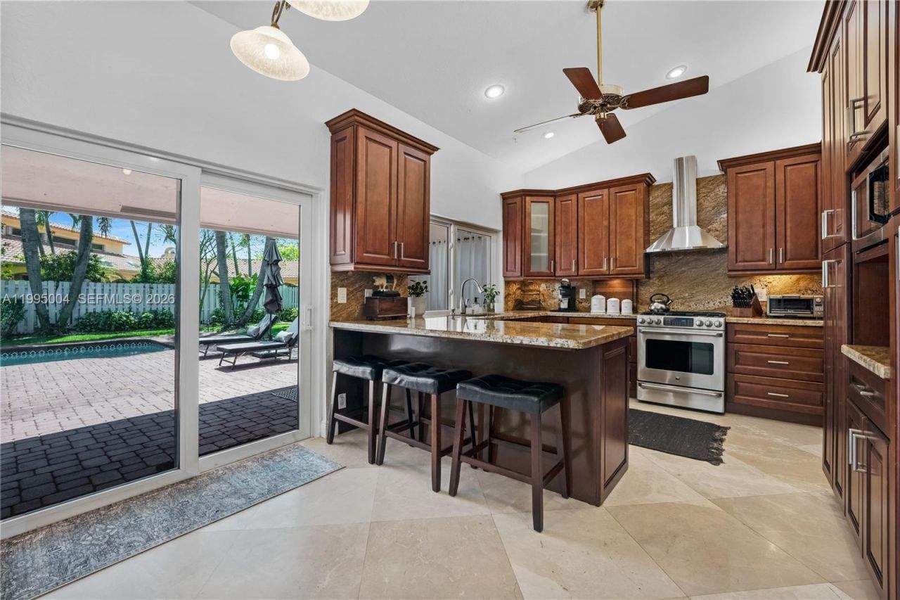 9600 NW 18th St, Plantation, FL 33322 Photo