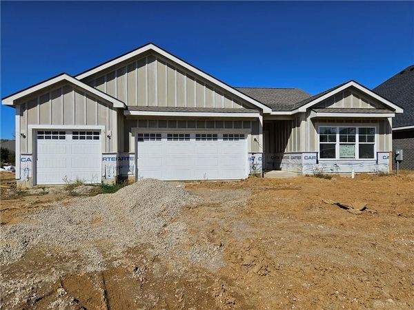 2276 Tandem Drive, Xenia, OH 45385