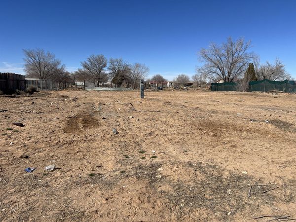 32 Emilia Lane , Los Lunas, NM 87031