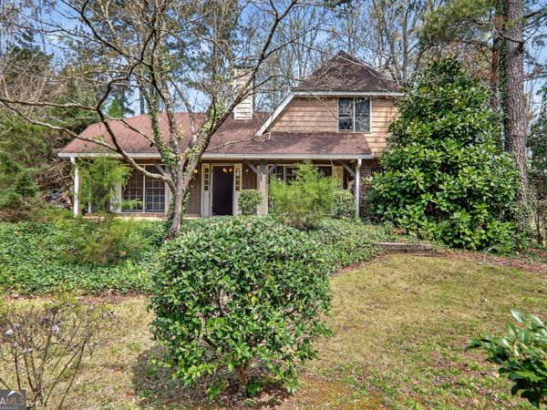 2190 Meadow Wood Court, Marietta, GA 30062