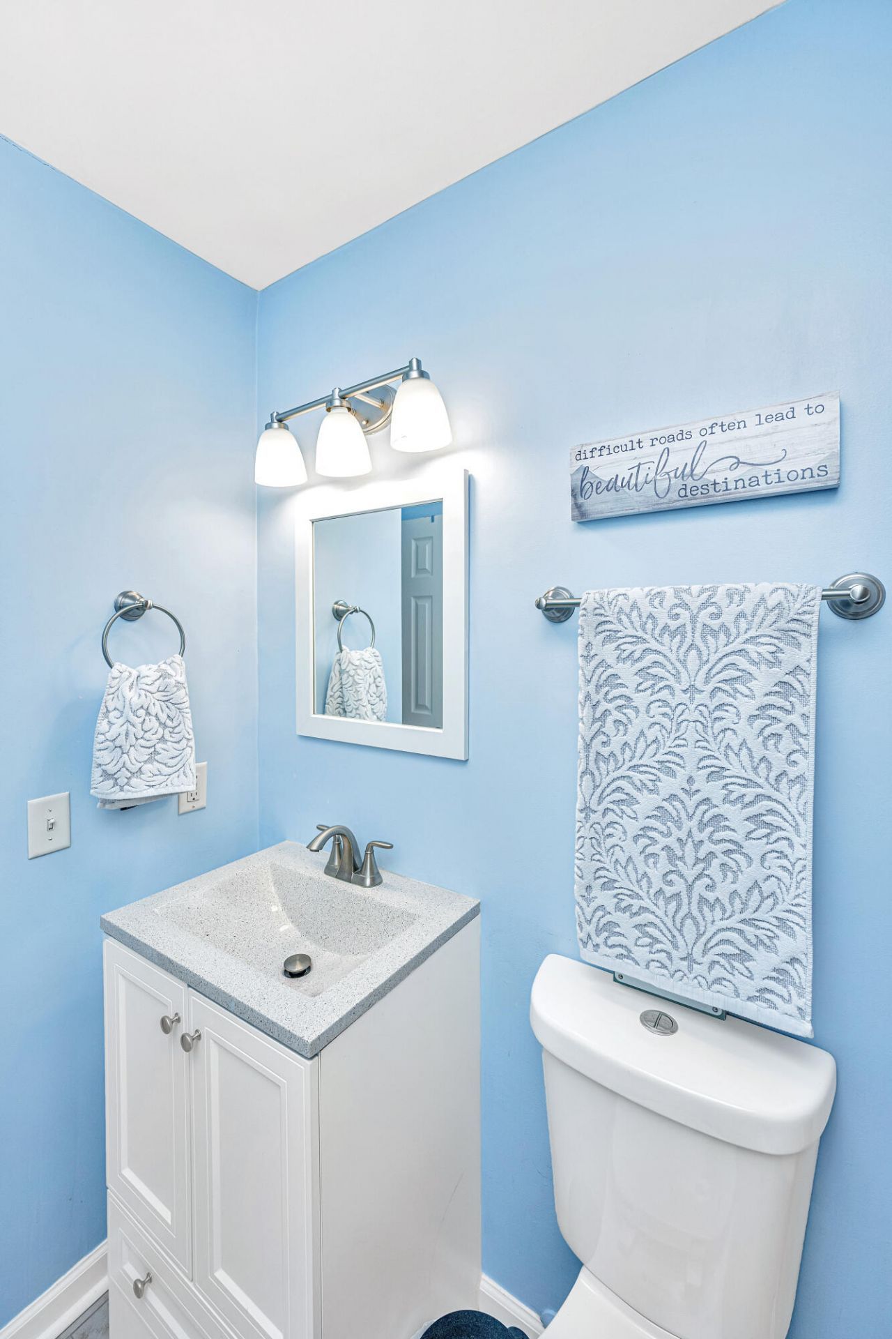 1240 Camelia Road Photo 23