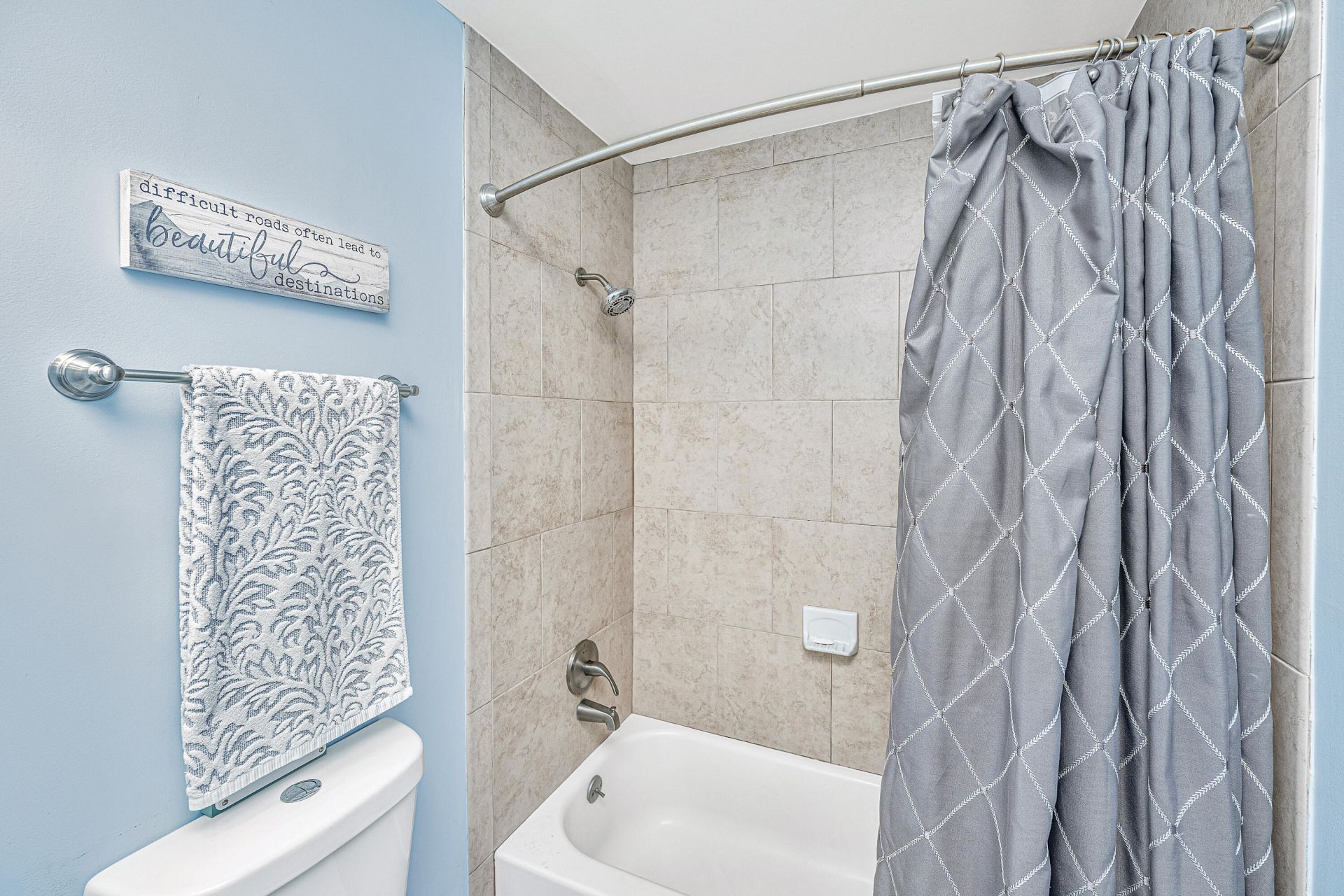 1240 Camelia Road Photo 24