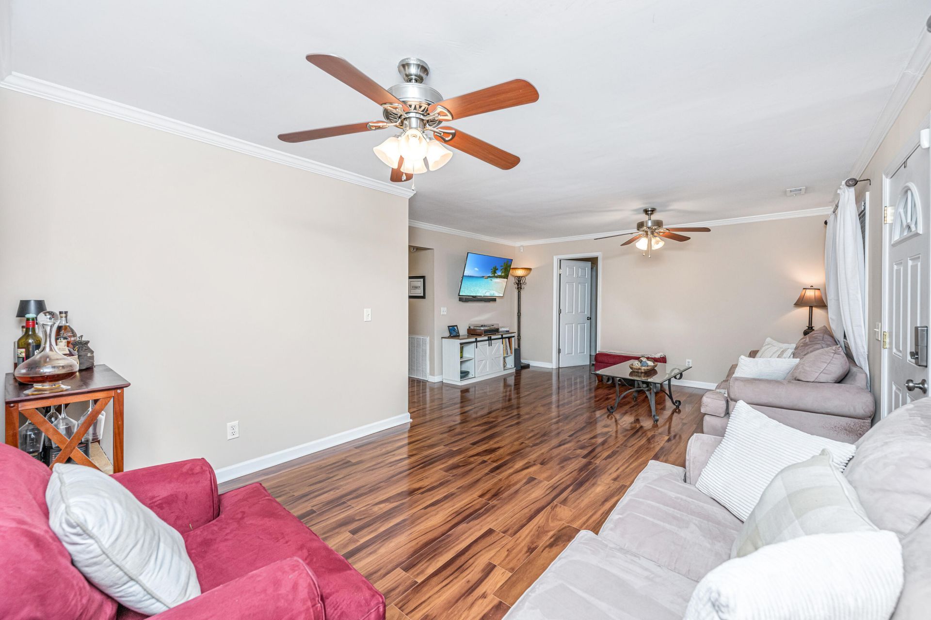 1240 Camelia Road Photo 7