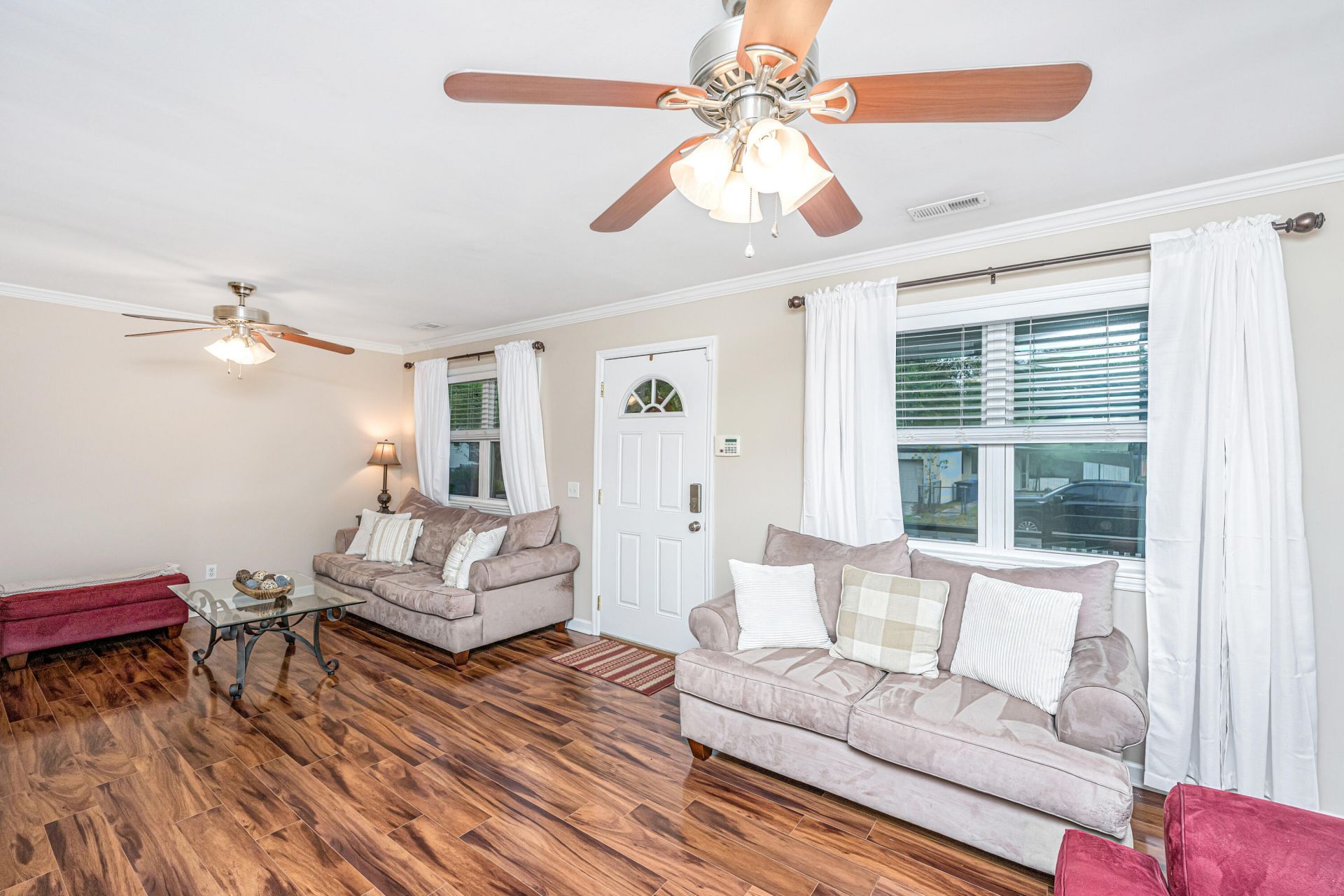 1240 Camelia Road Photo 8